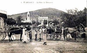 EL AFFROUN - LA PLACE ET LE MONUMENT AUX MORTS